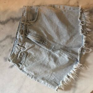 7FAM Light Blue Frayed Hem Women’s Denim Shorts